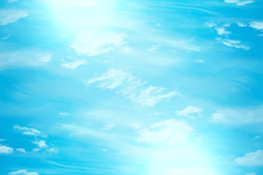 Mavi gökyüzü arka planda soyut gökyüzü manzarası cennet havası