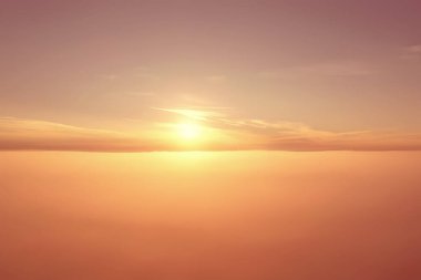 Güneş gökyüzü arka planda parlıyor, güneş ışığı bulutları soyut