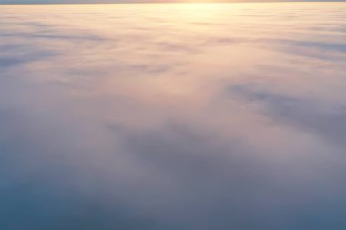 Dramatik bulutlar gökyüzü cennet günbatımı manzarası