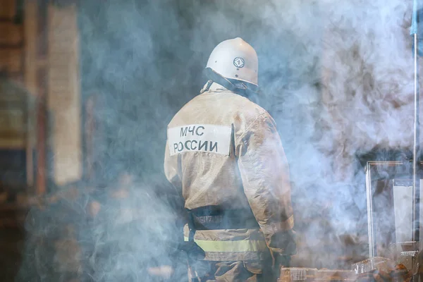 Vologda Rusko Září Noční Požár Městě Pohled Lidmi Dramatická Tragédie — Stock fotografie