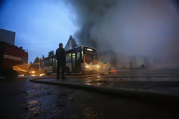 Vologda Rússia Setembro Fogo Noturno Cidade Vista Com Pessoas Tragédia — Fotografia de Stock