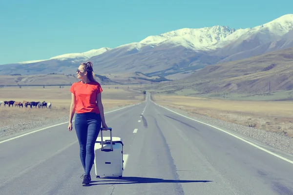 Sexy Girl Suitcase Highway Summer Travel Freedom Woman Tourist — Stock Photo, Image