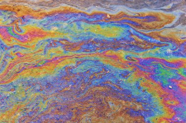 çok renkli benekli benzin soyut arka plan, su üzerindeki soyut petrol sızıntısı