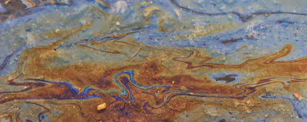 Kiömlött Benzin Szivárvány Háttér Ipari Veszély Szennyezés Absztrakt Textúra Sokszínű — Stock Fotó