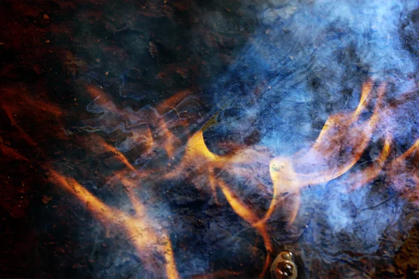 Ιστορικό Πετρελαιοκηλίδα Καύση Φωτιά Ρύπανση Οικολογία Τοξική Βενζίνη Φωτιά — Φωτογραφία Αρχείου