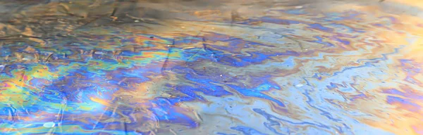 ガソリン虹色の背景産業用ハザード流出汚染抽象的なテクスチャ多色 — ストック写真