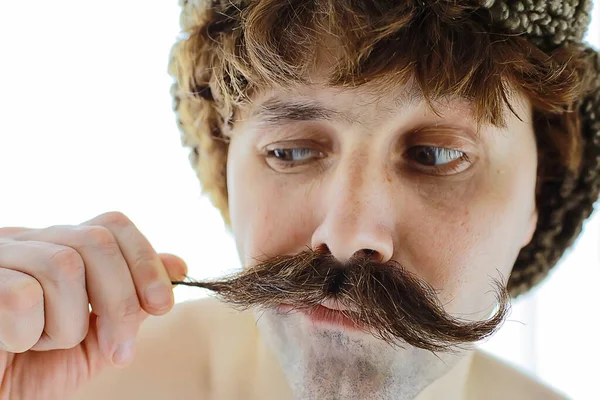 Hipster Man Lång Mustasch Stil Ansikte Vintage Frisör Retro Mode — Stockfoto