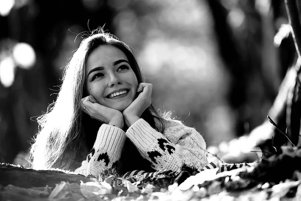 Black White Portrait Cheerful Girl Country Style Freedom Young Female — Stock Photo, Image