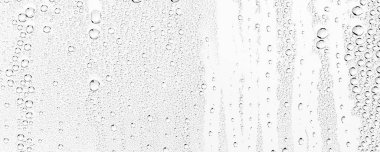 beyaz arkaplan suyu cam üzerine düşer, soyut tasarım duvar kağıdını kaplar