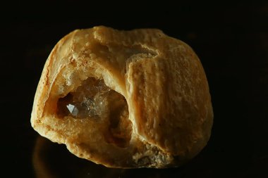 Kuvars kristalleri doğa druse değerli taş