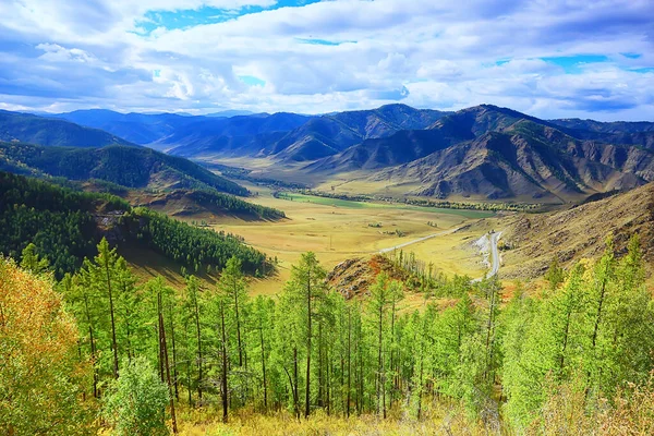 Altai Górski Krajobraz Panorama Jesienny Krajobraz Tło Widok Jesień — Zdjęcie stockowe
