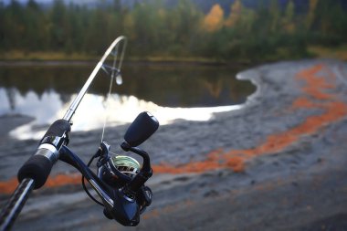 Avlanma doğasında dönen makaralar, soyut arka plan, hobi tatilci.