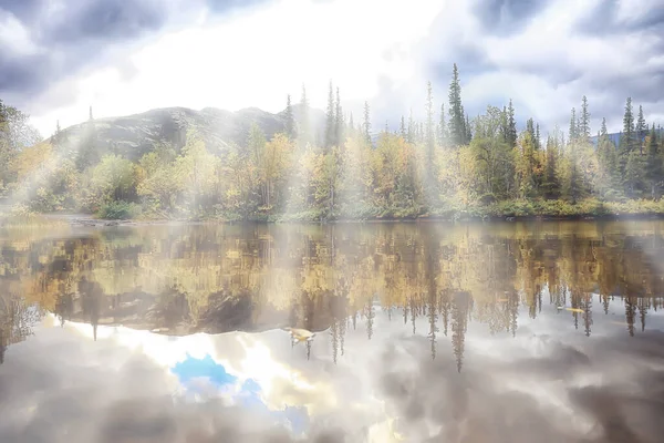 Malebné Podzimní Krajina Stromy Les Řeka Jezero Pohled Přírodu Podzim — Stock fotografie