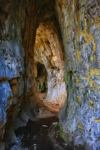 Cave Mountains Stone Tunnel Natural Landscape — Stock Photo, Image