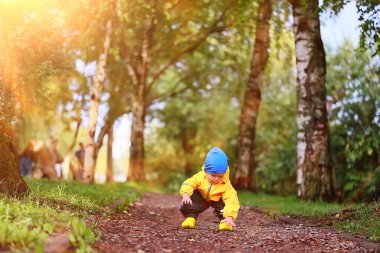 Eğlenceli yürüyüş çocuk yağmurluğu, sonbahar mevsimsel su geçirmez açık hava yürüyüşü