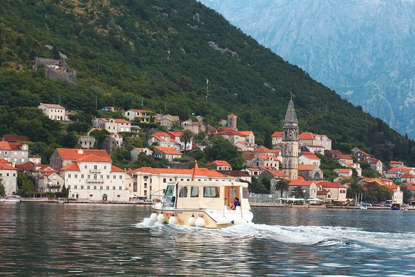 Budva an der adriatischen Küste — Stockfoto