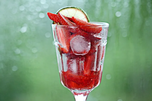 Strawberries with ice — Stock Photo, Image