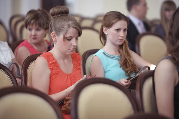 Rewarding young professionals in the administration — Stock Photo, Image