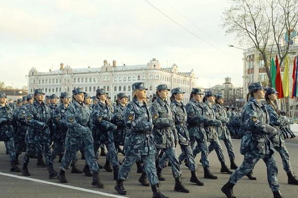 Репетиція одягу військового параду — стокове фото