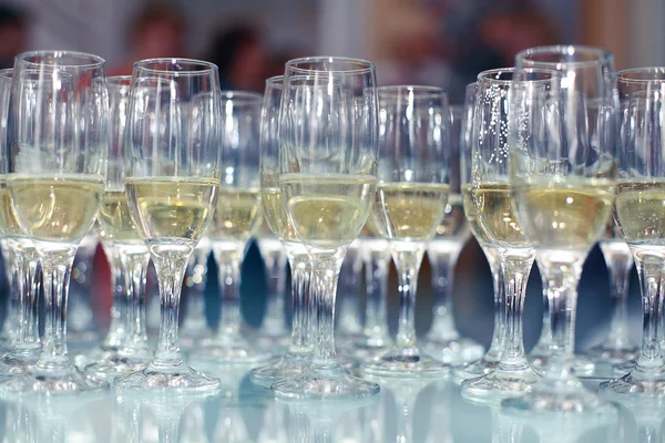 Glasses with champagne — Stock Photo, Image