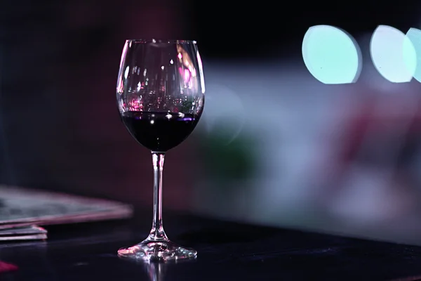 Copo de vinho tinto — Fotografia de Stock