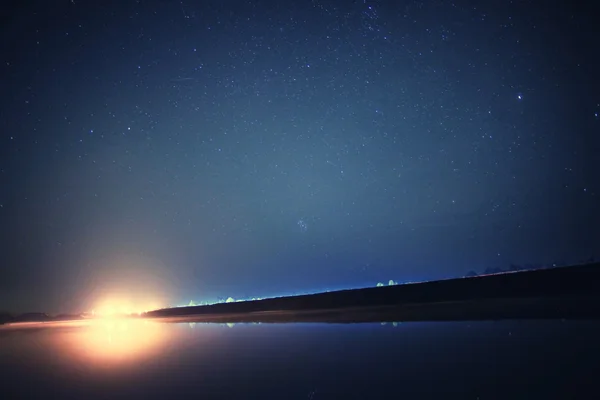 Lago noturno — Fotografia de Stock