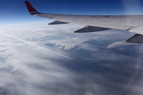 Uitzicht vanaf vliegtuig — Stockfoto