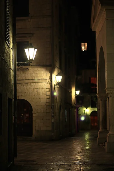 Calle de noche — Foto de Stock