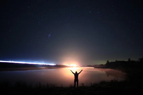 Night man at Lake — Stock Photo, Image