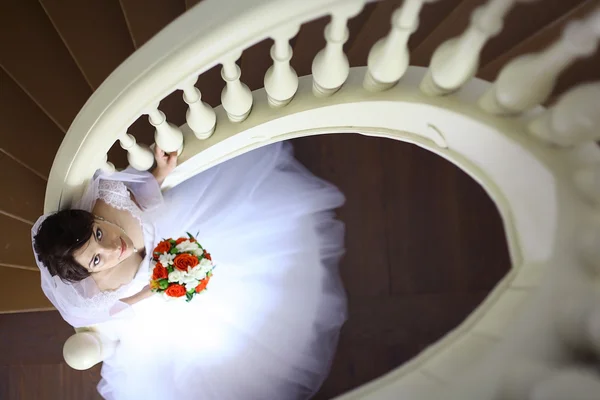 Bride on stairs — Stock Photo, Image