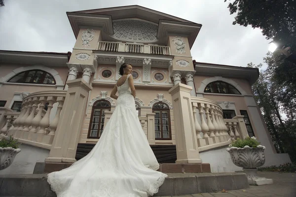 Bride near castle — Stock Photo, Image