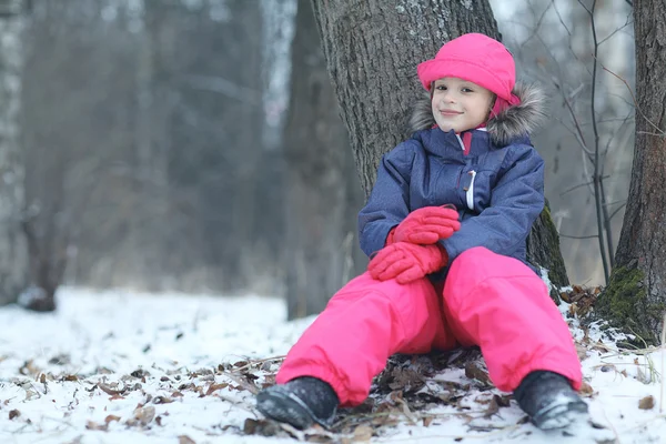 Girl in winter — Stock Photo, Image