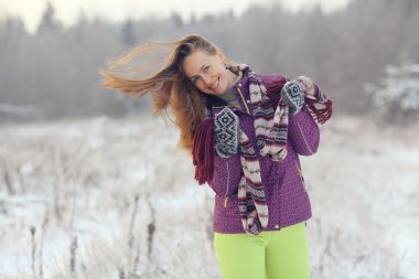 kadın kış portresi