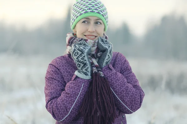 Mujer retrato de invierno — Foto de Stock