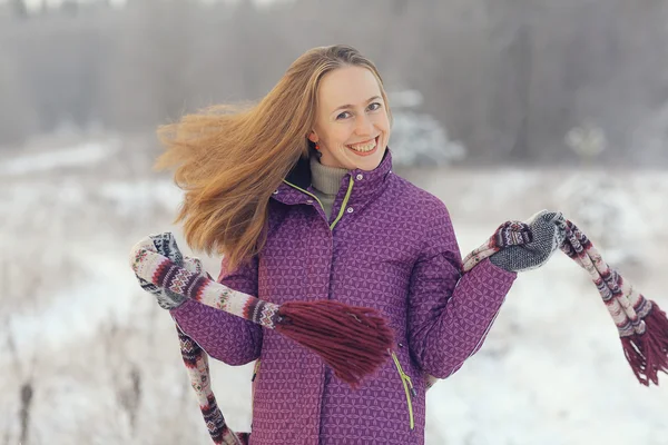 Portrait d'hiver femme — Photo