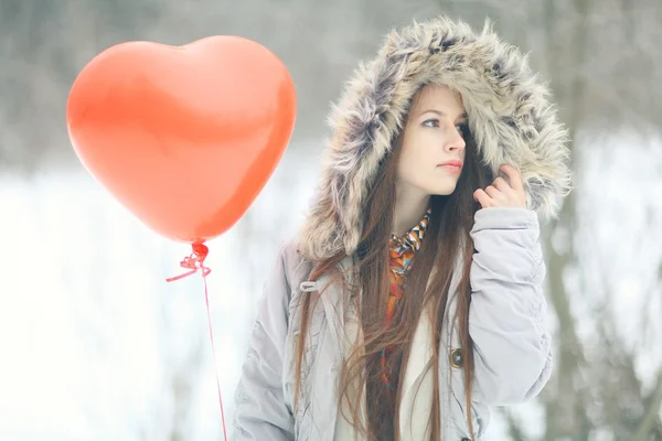 Chica joven en el día de San Valentín —  Fotos de Stock