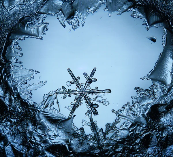 Cristallo di ghiaccio fiocco di neve — Foto Stock