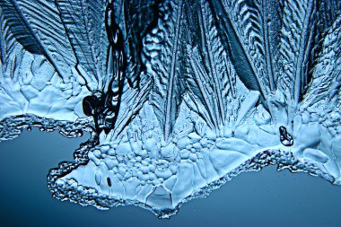 Blue Ice doku arka plan