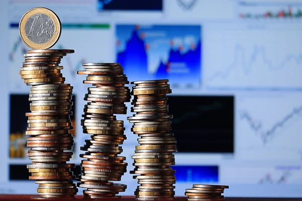 Euromynt stackar på nära håll — Stockfoto