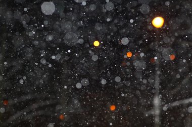 Kar arka planda kış gecesi