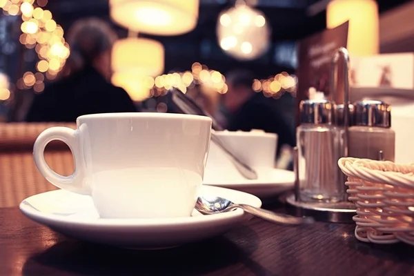 Šálek čaje v restauraci — Stock fotografie