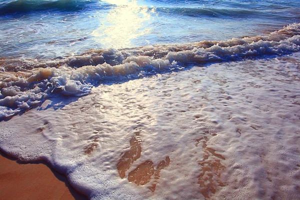 Ola de mar en la playa — Foto de Stock