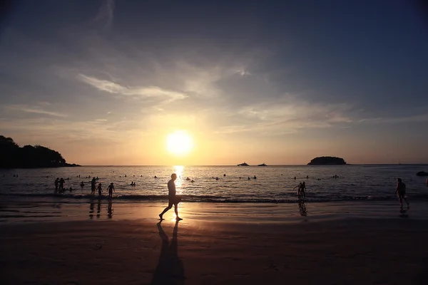 Sea beach at sunset — Stock Photo, Image