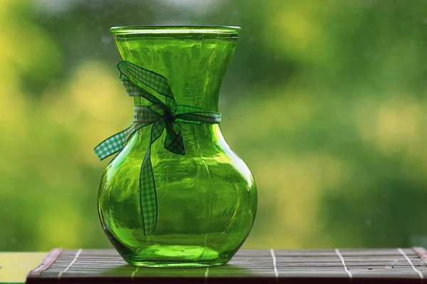 Zelené sklo váza — Stock fotografie