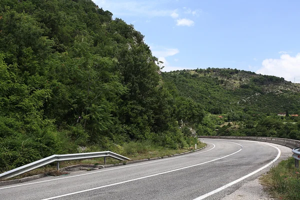 ヨーロッパの山の道 — ストック写真