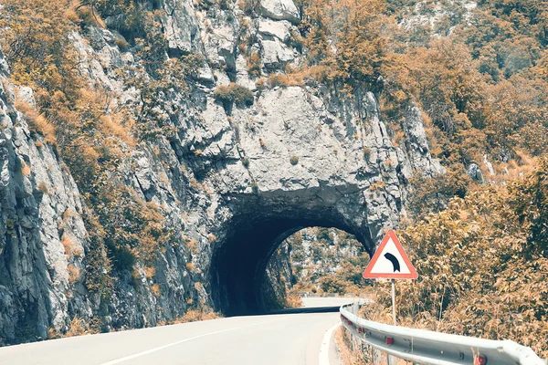 Górska droga w Europie — Zdjęcie stockowe