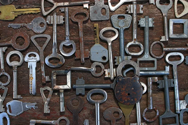 Vintage llaves y cerradura — Foto de Stock