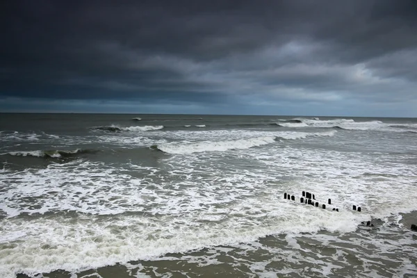 Storm op de Oceaan kust — Stockfoto