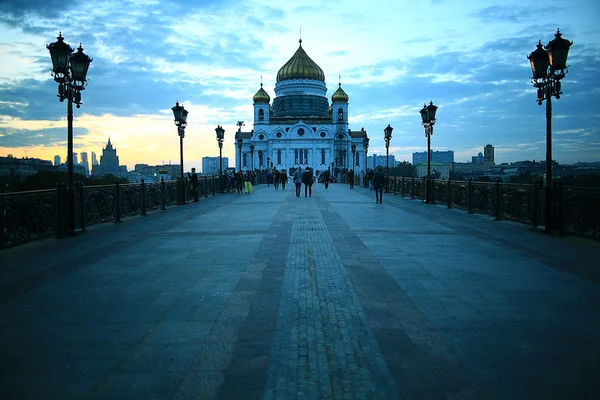 Moskou straat kathedralen — Stockfoto
