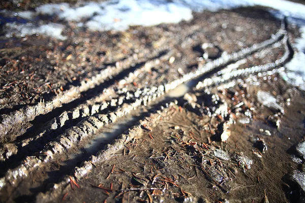 Tire tracks on the dirt — Stock Photo, Image